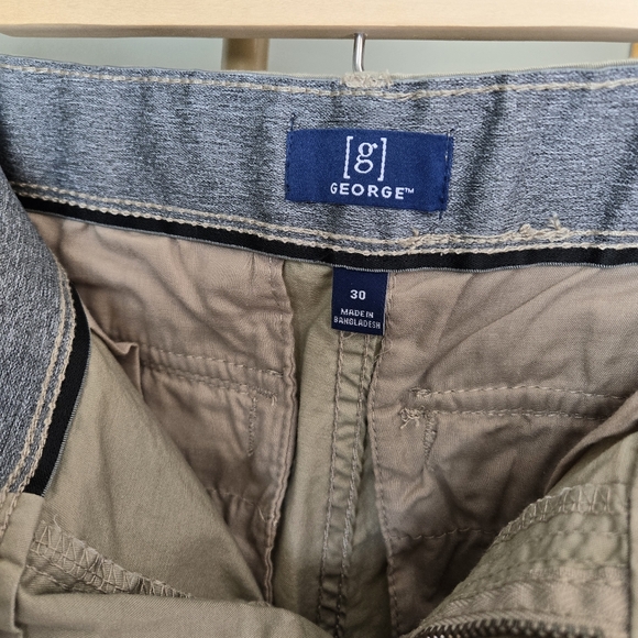 Men George Cargo shorts sz 30 khaki - Picture 4 of 4